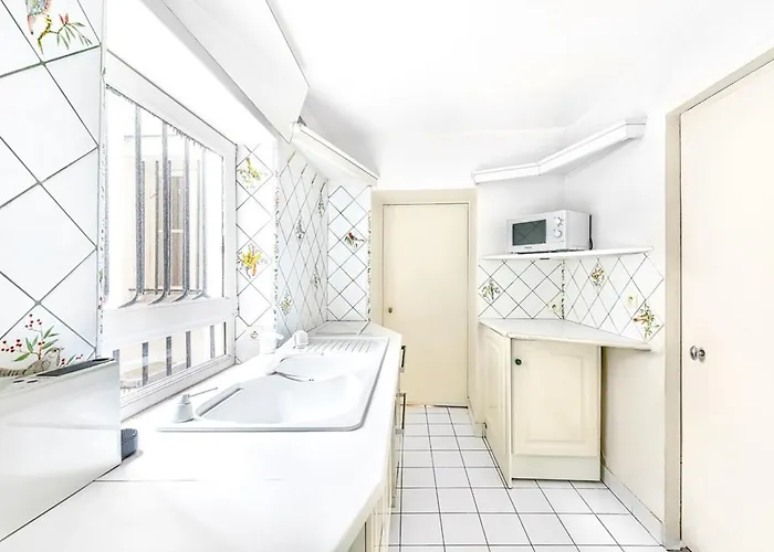 아파트 Ile Saint Louis - Quai D'orleans 2bdr By B'your *